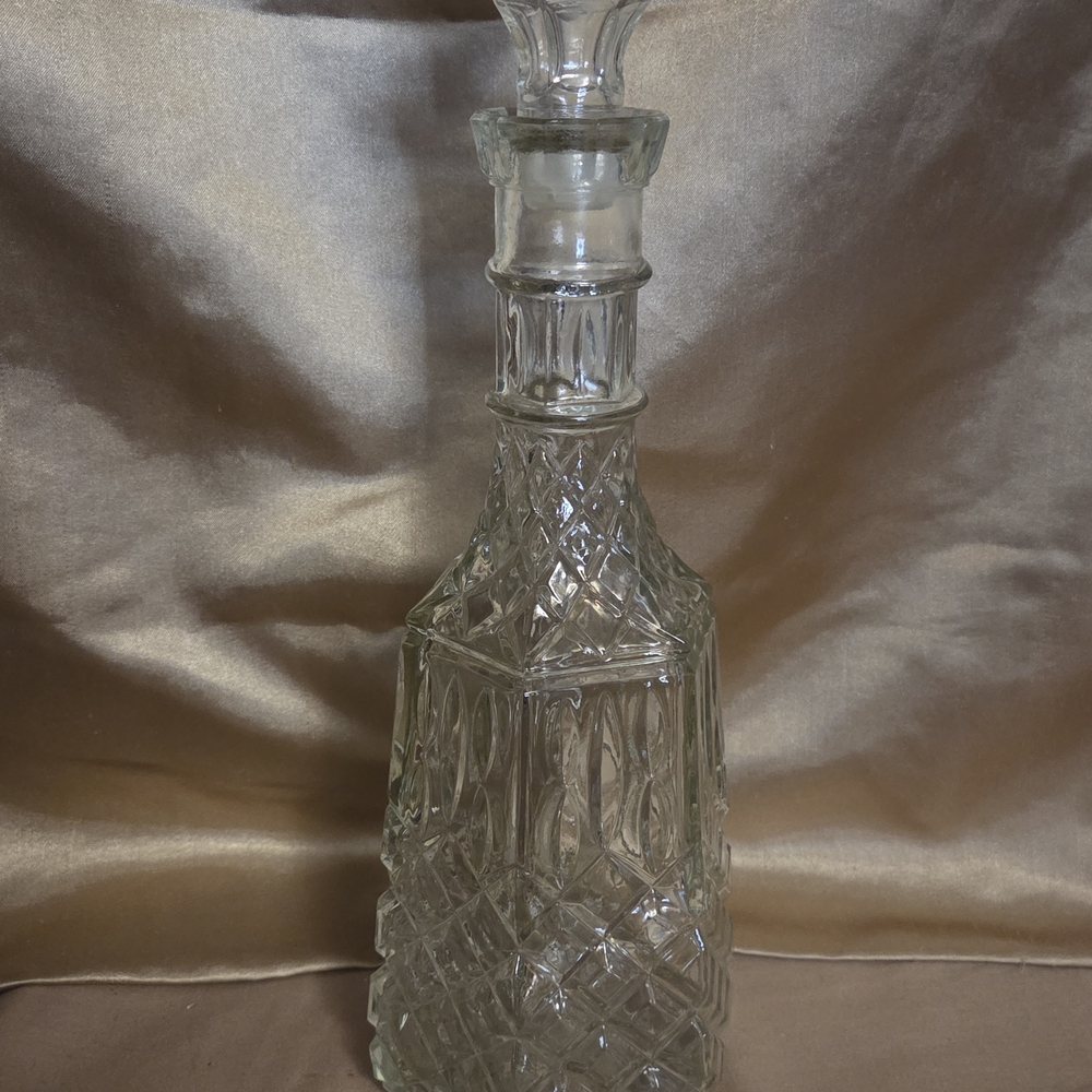 Vtg Libbey Cambridge Diamond Cut Clear Glass Decanter & Stopper 14" Barware